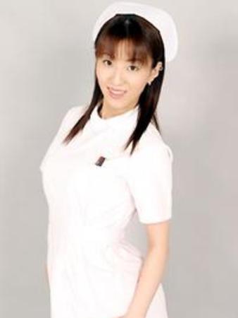 鈴原すずさんの写真4枚目