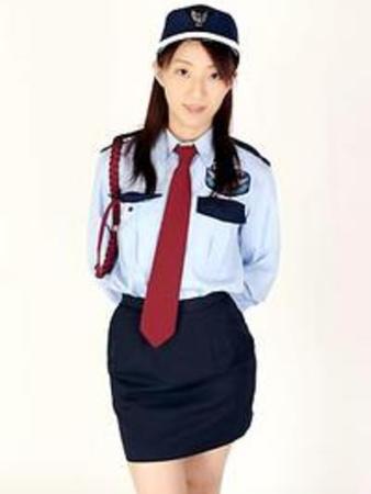 鈴原すずさんの写真3枚目