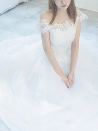 美鈴 えれなさんの写真2枚目