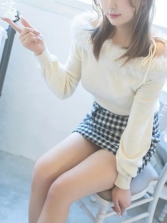 美鈴 えれなさんの写真5枚目