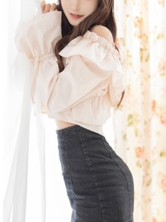久瀬 れいなさんの写真2枚目