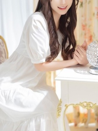 久瀬 れいなさんの写真4枚目