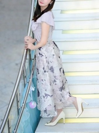 天川 遥さんの写真2枚目