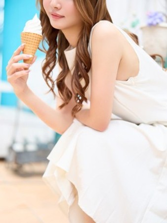 長月 ねねさんの写真1枚目