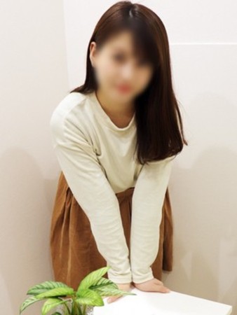あみなさんの写真3枚目