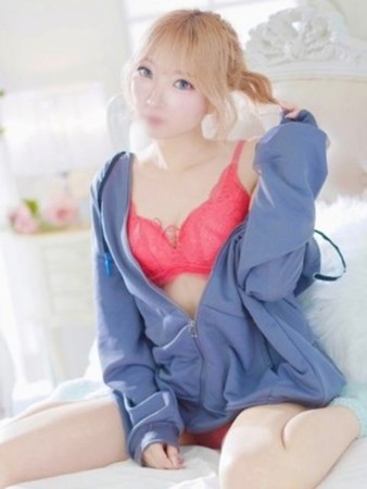 あかりさんの写真2枚目