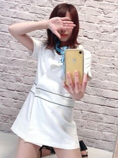 ゆりな