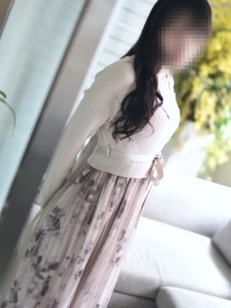 瑠里乃(るりの)さんの写真5枚目