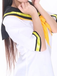 あいな