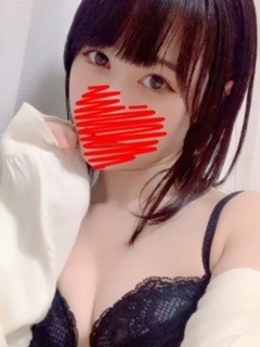 望月こころ