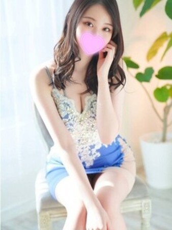 絢瀬まやさんの写真4枚目