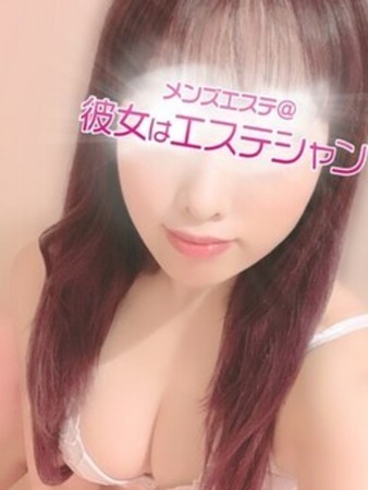 秋山わかなさんの写真1枚目