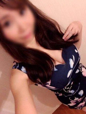 えり奈さんの写真1枚目