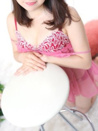 浅田ひなのさんの写真2枚目