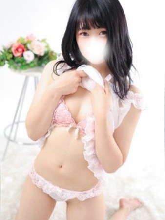 鮎川なるみさんの写真2枚目