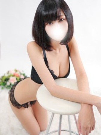 三上まりあさんの写真3枚目