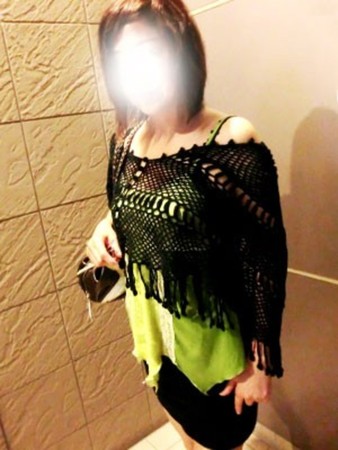 あきなさんの写真3枚目