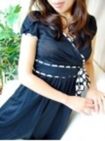 菫（すみれ）さんの写真1枚目