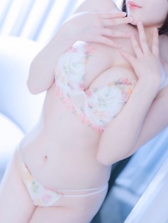 雪乃(ゆきの)さんの写真3枚目
