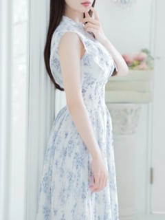 新人・澪(れい)