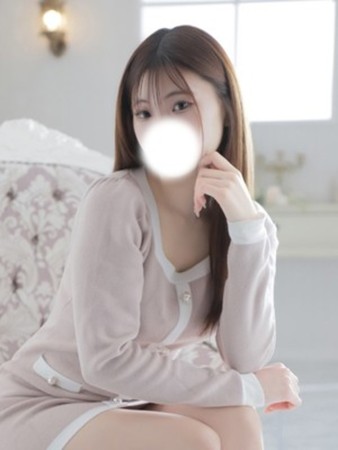 愛玲菜(えれな)さんの写真1枚目