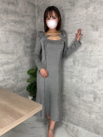 雫(しずく）さんの写真2枚目