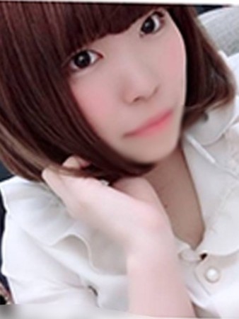 新人・めろさんの写真1枚目