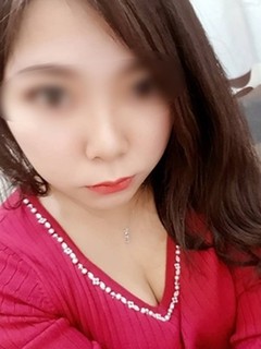 新人・ひかる