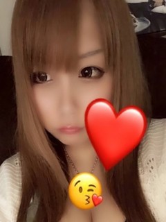 新人にこ