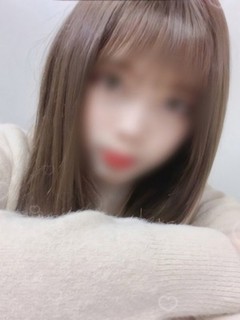 新人まな
