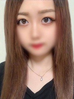 新人まりん