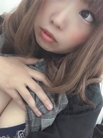 新人のんさんの写真1枚目