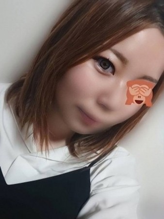 新人じゅりさんの写真1枚目