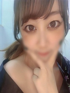 新人さゆり