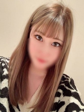 新人あみさんの写真1枚目