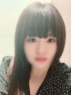 新人りょう