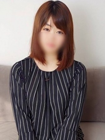 新人れれさんの写真1枚目