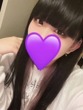 新人かなのさんの写真1枚目