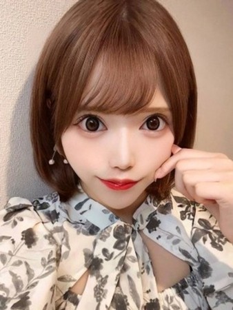 新人せれなさんの写真1枚目