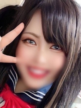 新人うらんさんの写真1枚目
