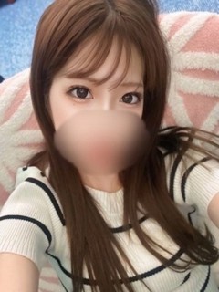 新人もも