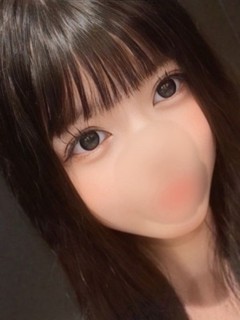 新人りさ