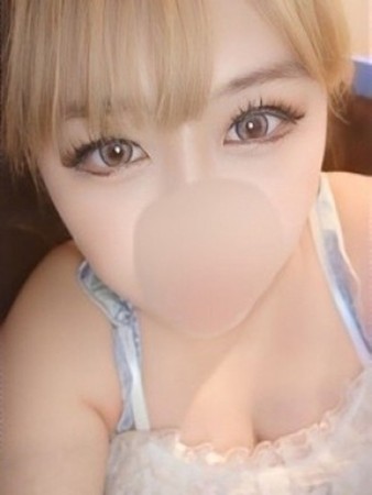 新人ともかさんの写真1枚目