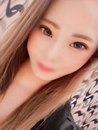 新人ここなさんの写真1枚目