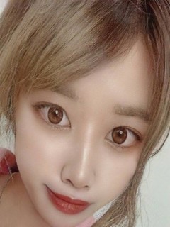 新人さおり
