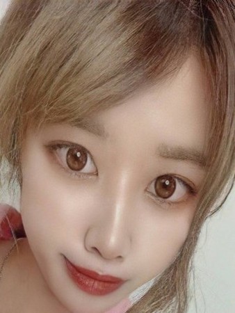 新人さおりさんの写真1枚目
