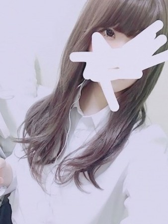 新人なつみさんの写真1枚目
