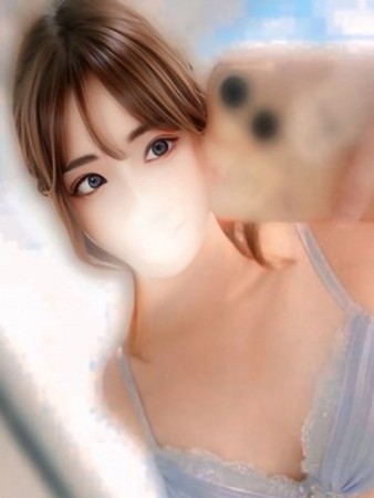 新人かほさんの写真1枚目