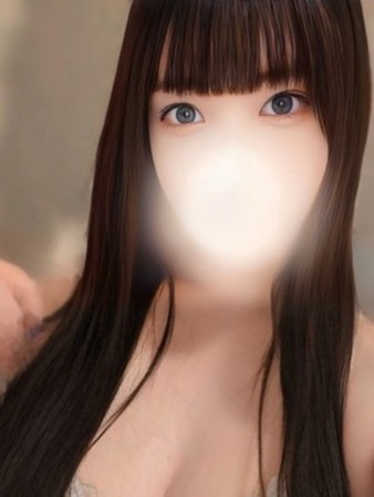 新人あまねさんの写真1枚目