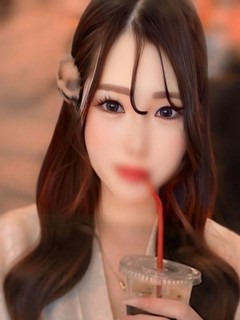 新人しゅり